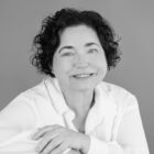 Headshot of Elaine Buckley.